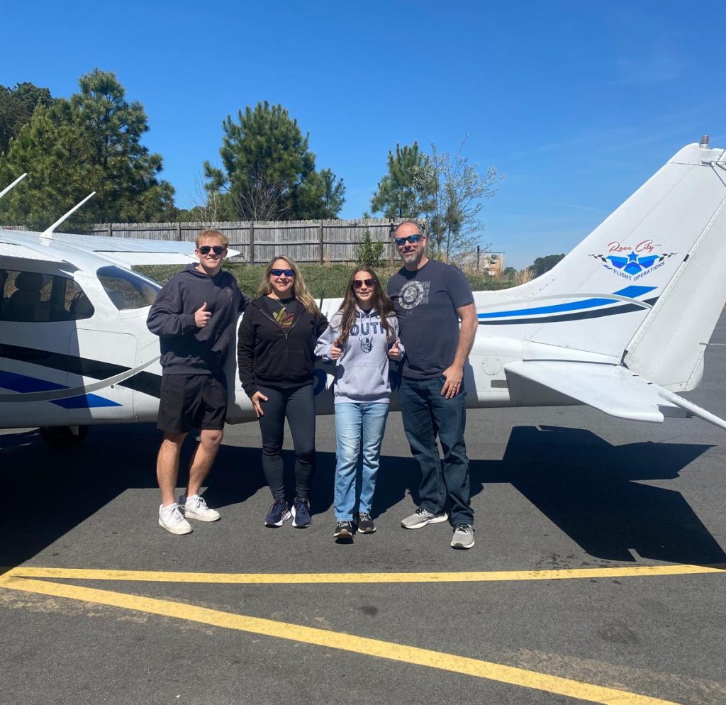 They loved their discovery flight with Dylan! Visit our website to purchase yours today!