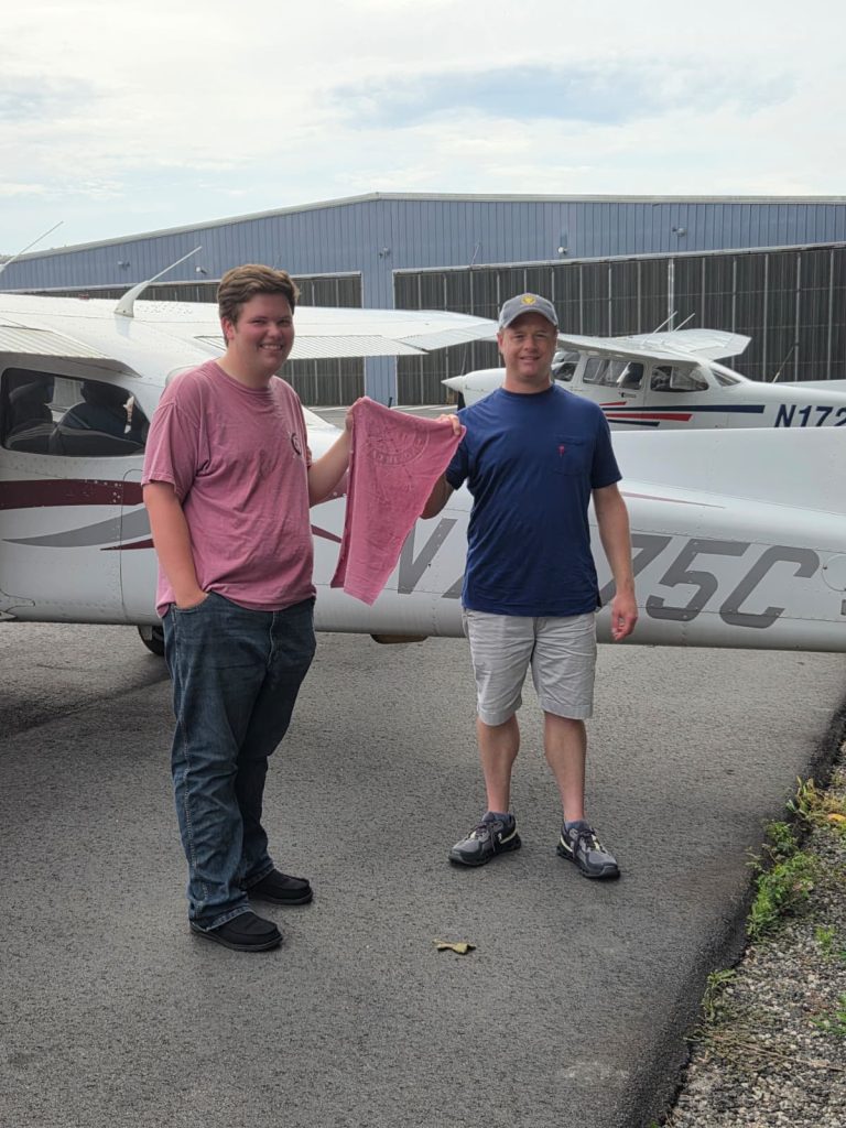 He did it! Huge congratulations to William on his first solo flight. There’s nothing quite like that empty right seat. 🛩️💨